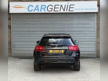 Used Mercedes-Benz GLA 2015 for sale - 75563870: Photo