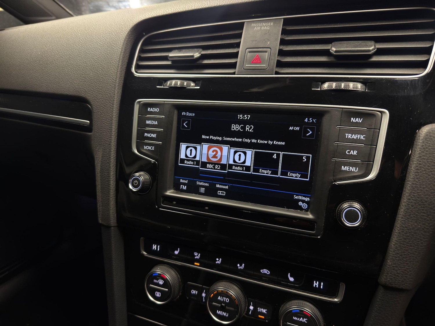 Used Volkswagen Golf 2016 for sale - 77359072: Photo 24