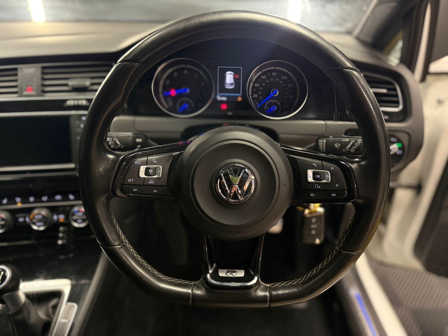 Used Volkswagen Golf 2016 for sale - 77359072: Photo 28