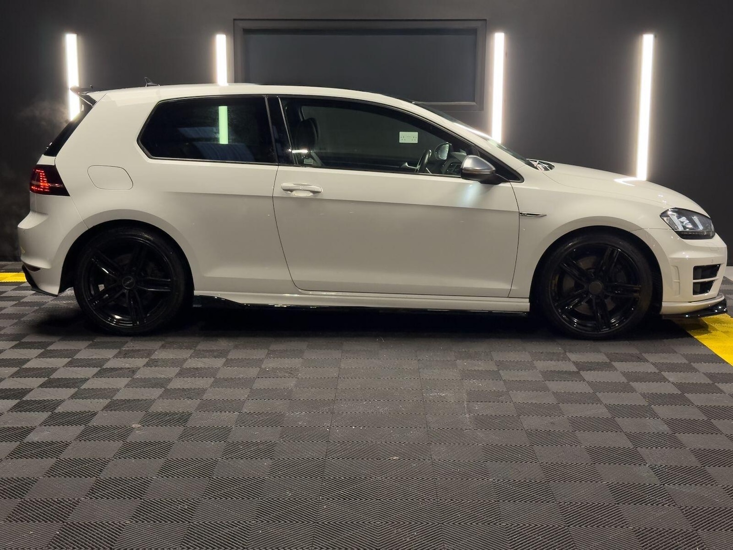 Used Volkswagen Golf 2016 for sale - 77359072: Photo 8