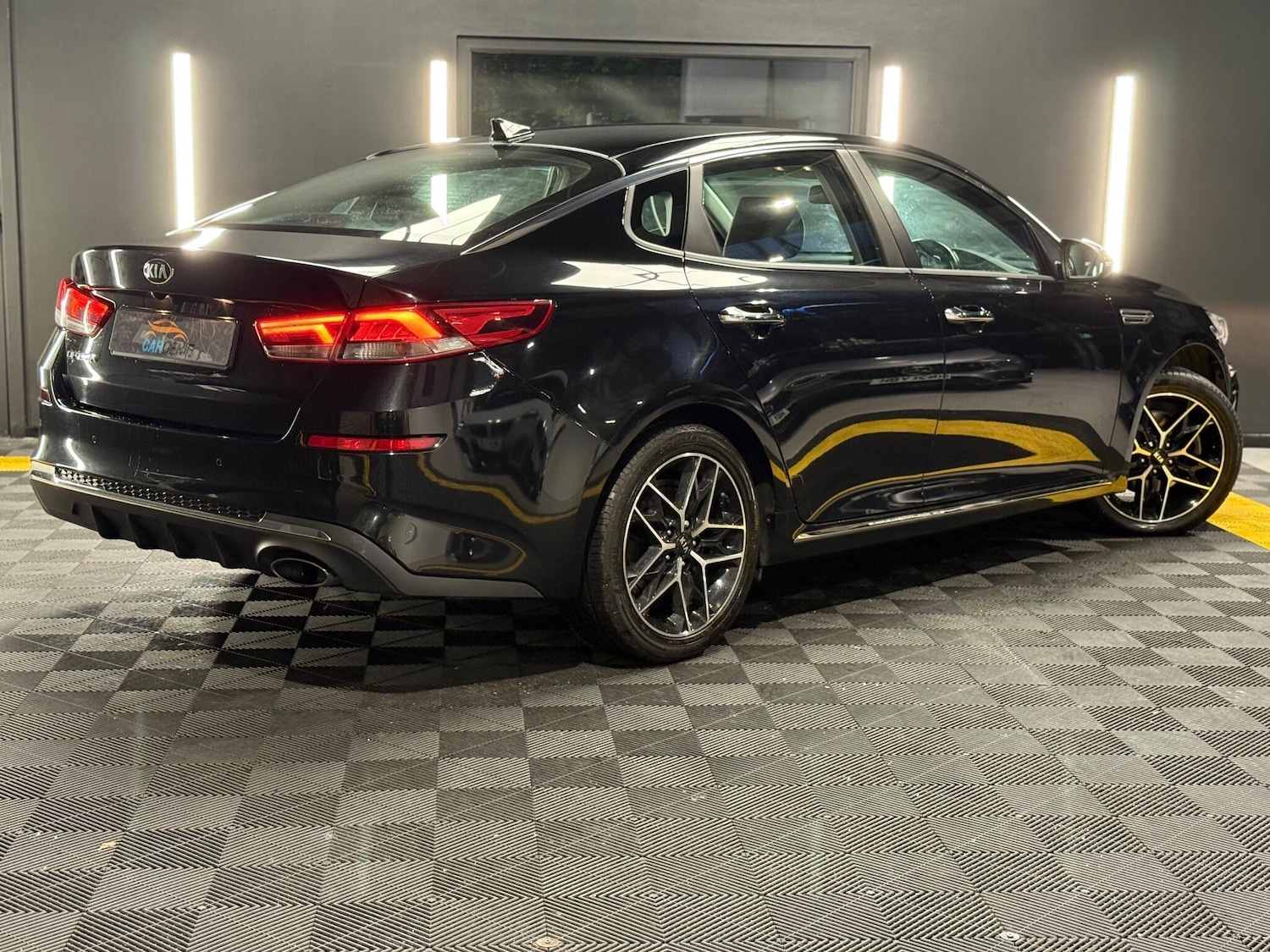 Used Kia Optima 2018 for sale - 77175461: Photo 5