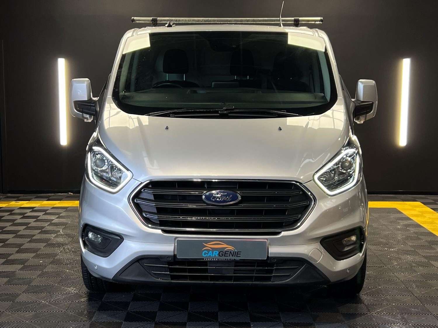 Used Ford Transit Custom 2021 for sale - 77331613: Photo 2
