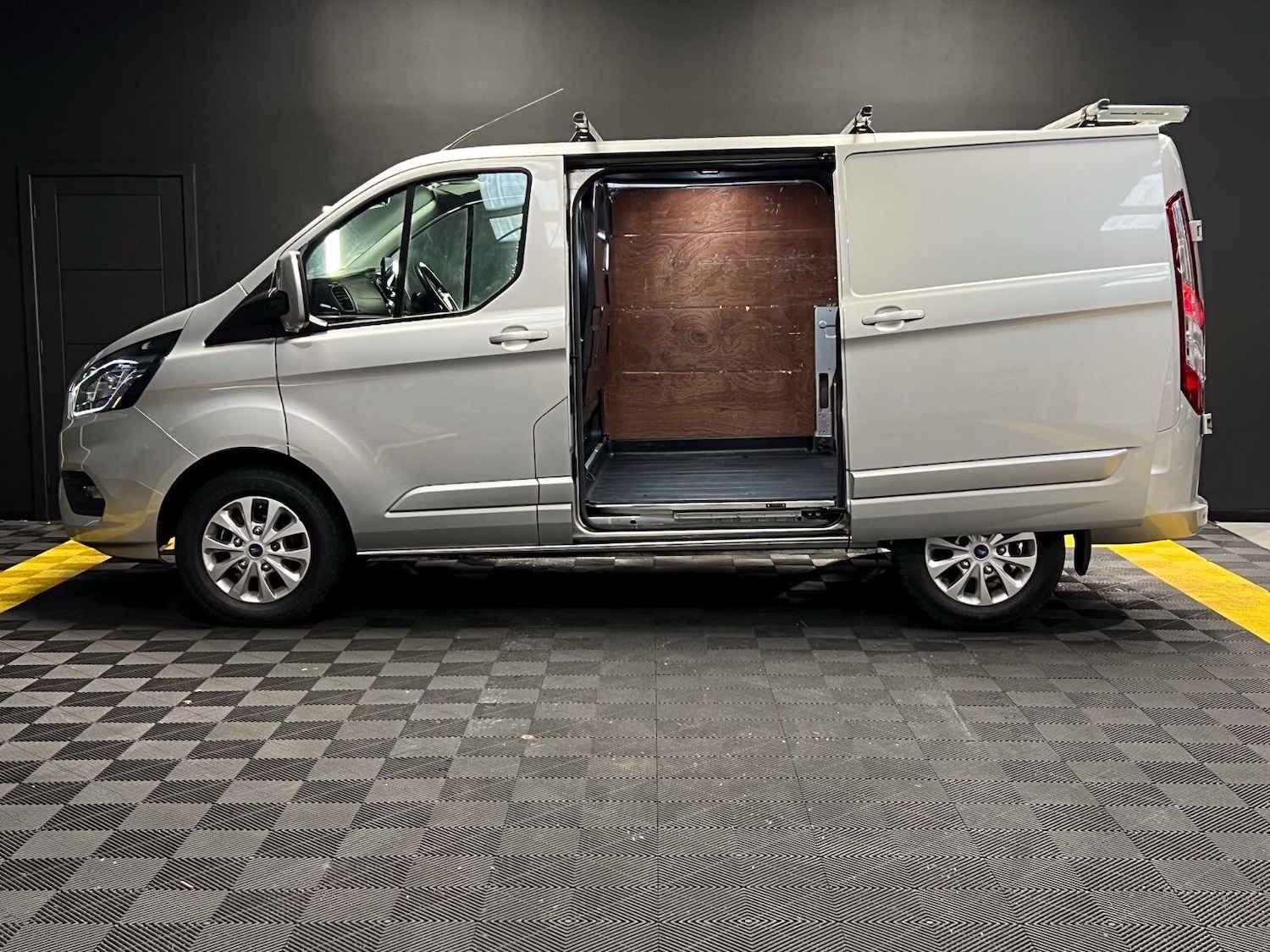 Used Ford Transit Custom 2021 for sale - 77331613: Photo 6