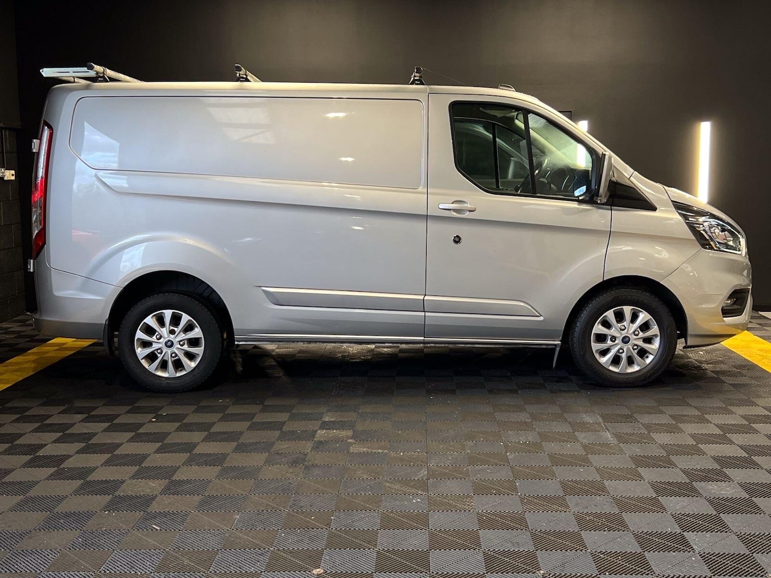 Used Ford Transit Custom 2021 for sale - 77331613: Photo 8