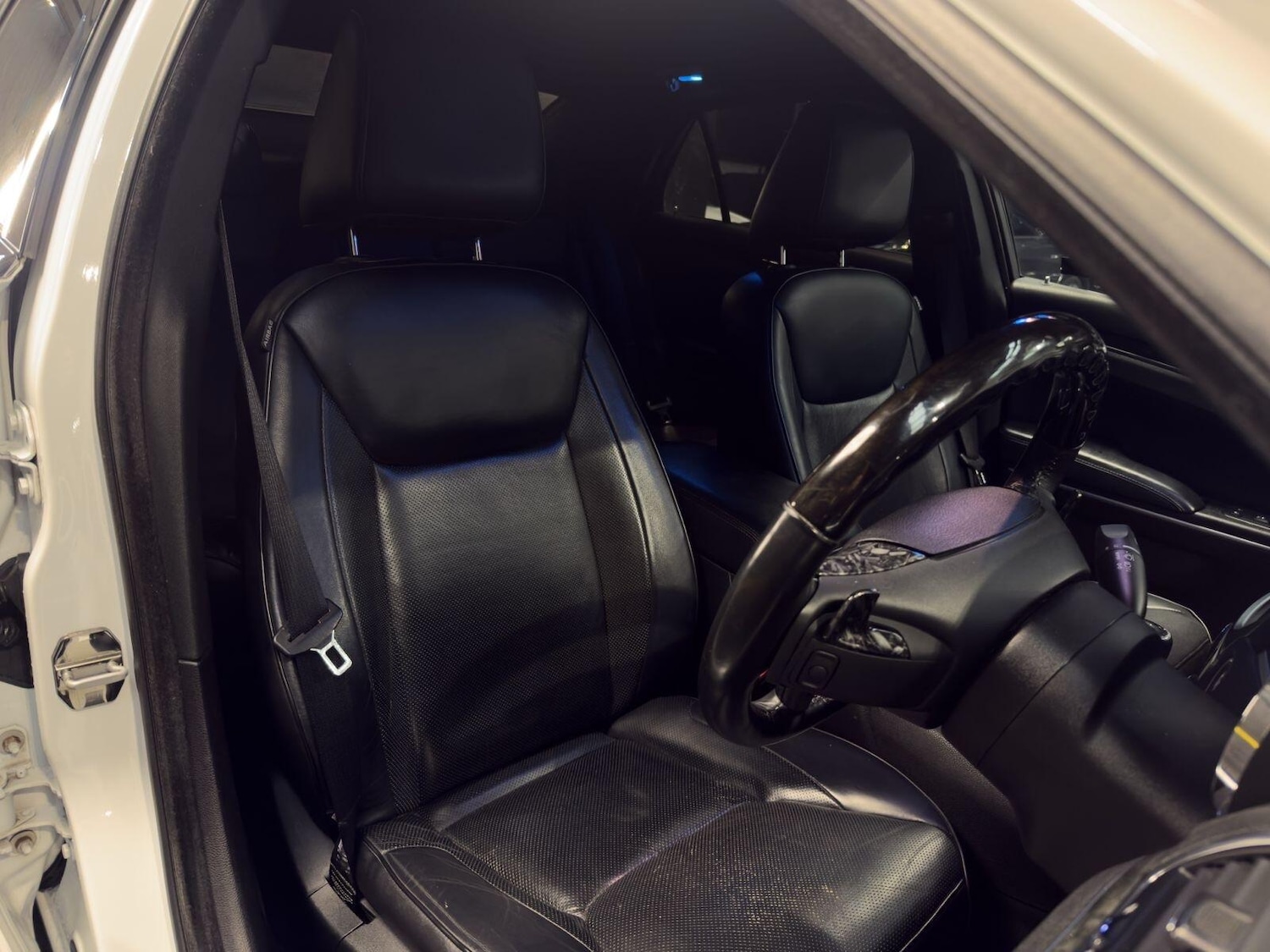 Used Chrysler 300C 2013 for sale - 77377554: Photo 10