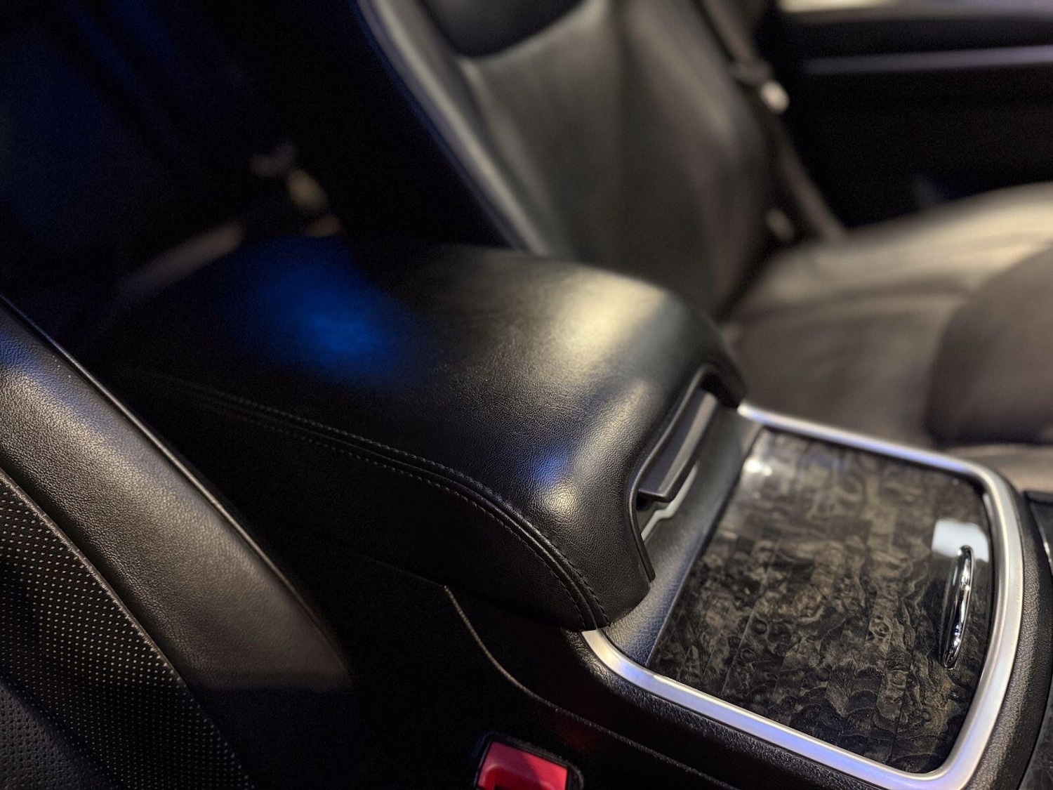 Used Chrysler 300C 2013 for sale - 77377554: Photo 11