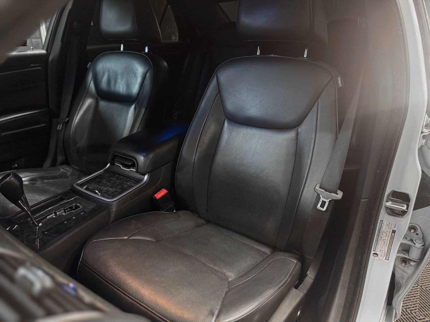 Used Chrysler 300C 2013 for sale - 77377554: Photo 28