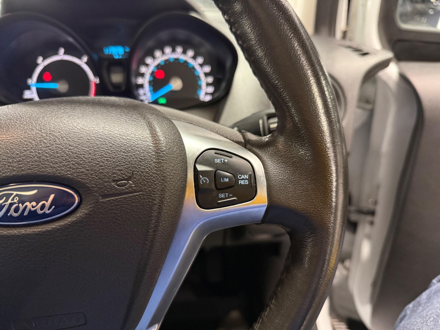 Used Ford Transit Courier for sale - 77267344: Photo 9