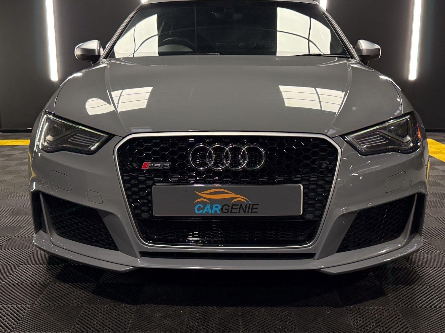 Used Audi RS3 2016 for sale - 77883420: Photo 5