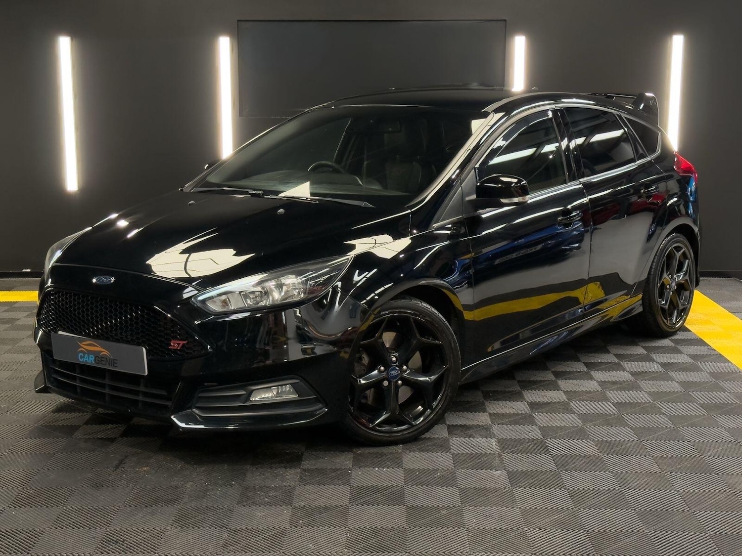 Used Ford Focus 2015 for sale - 78184733: Photo 1