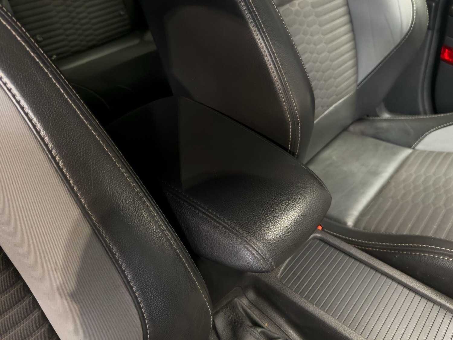 Used Ford Focus 2015 for sale - 78184733: Photo 11