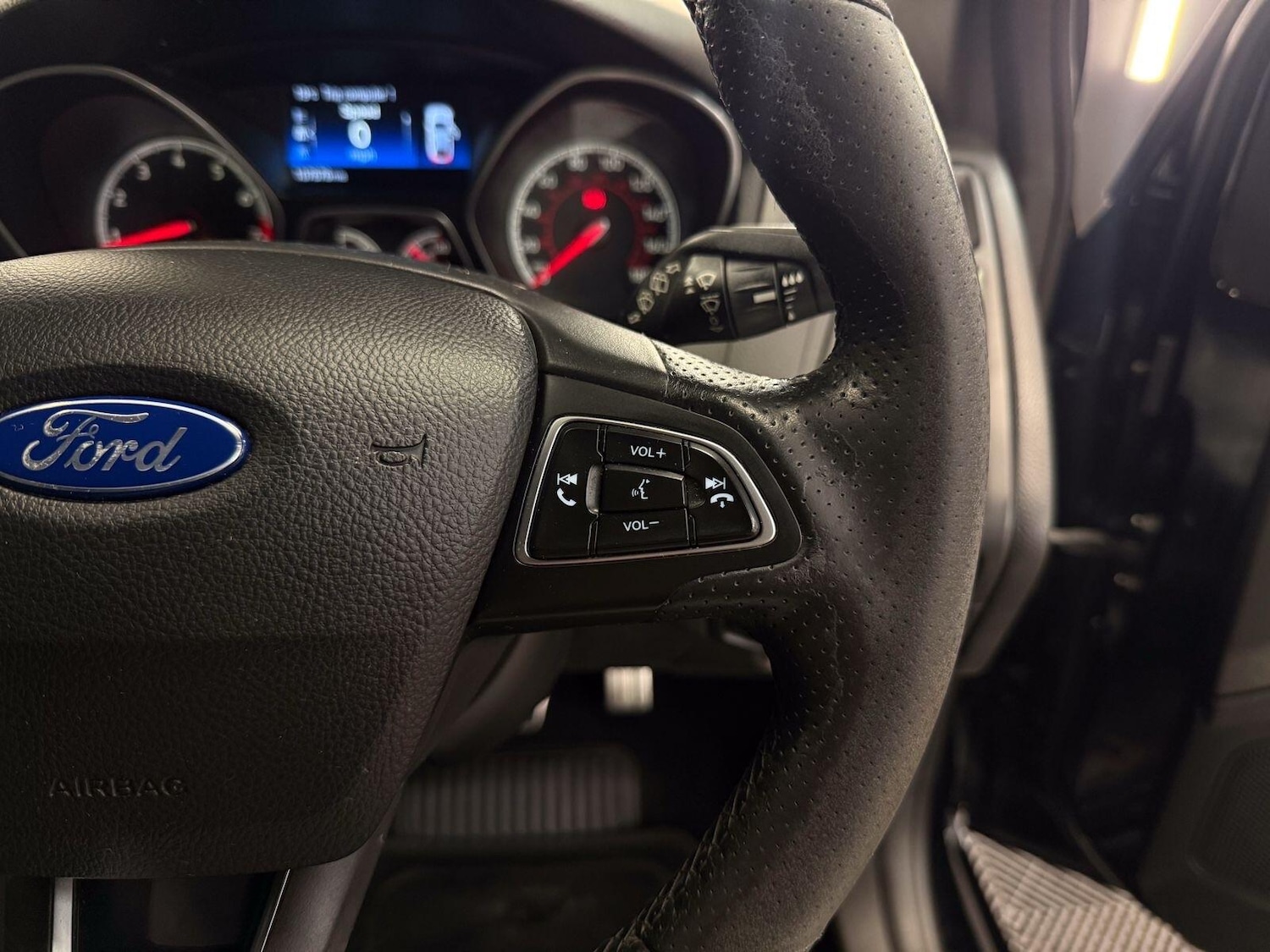 Used Ford Focus 2015 for sale - 78184733: Photo 16