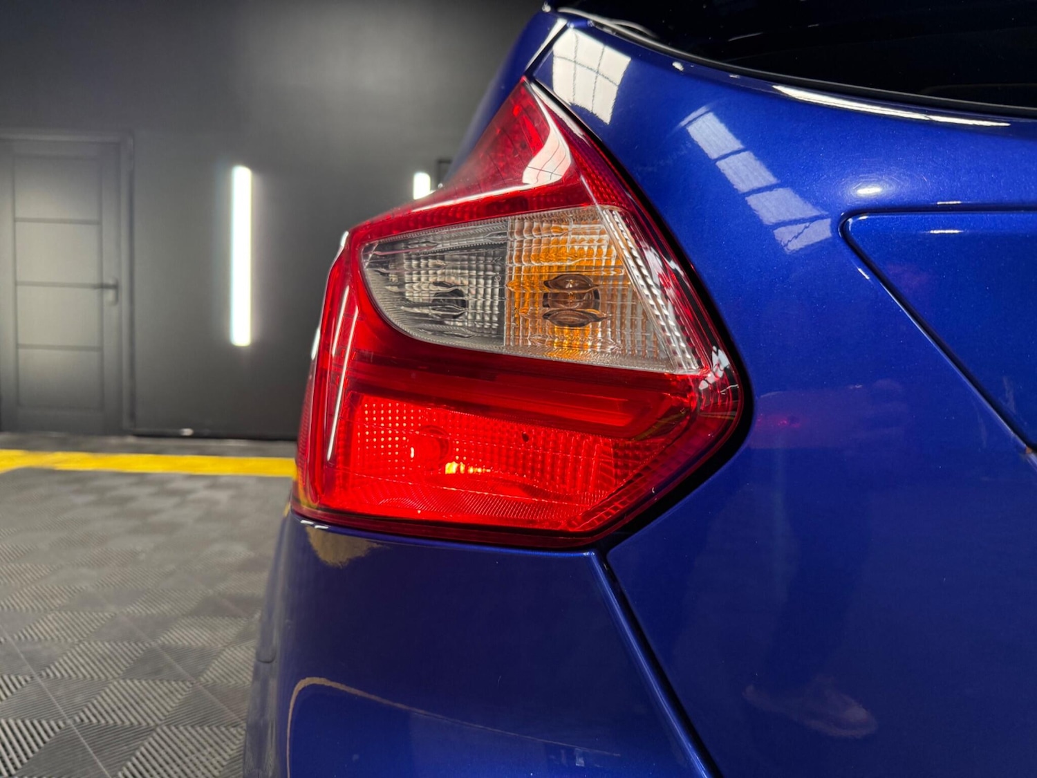 Used Ford Focus 2013 for sale - 78204879: Photo 21