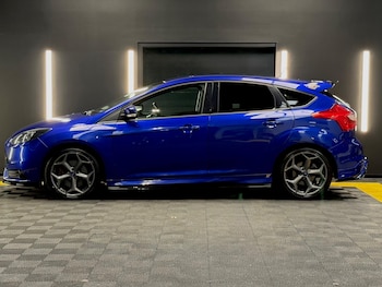 Used Ford Focus 2013 for sale - 78204879: Photo