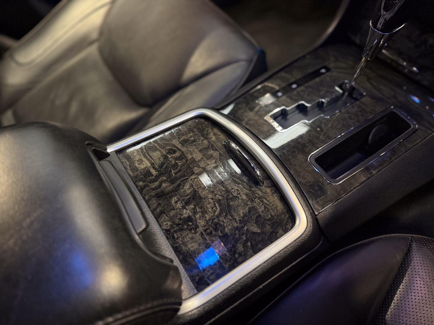 Used Chrysler 300C 2013 for sale - 77175459: Photo 19