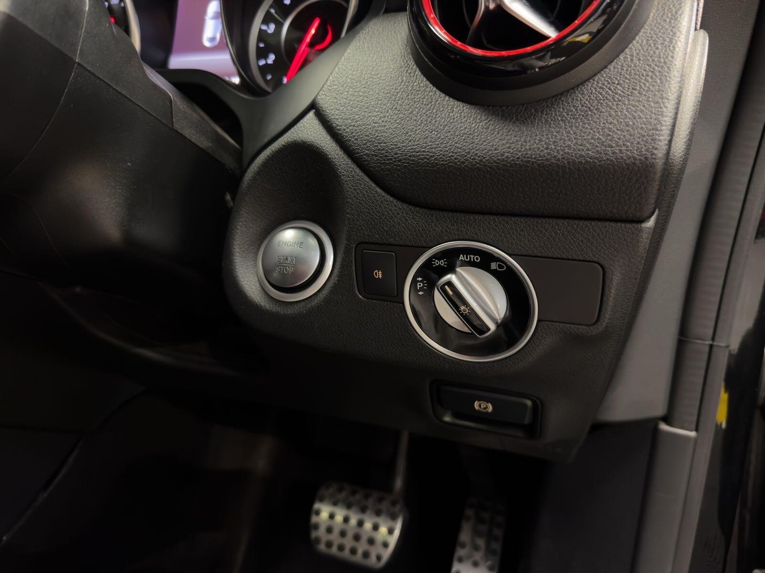 Used Mercedes-Benz CLA 2018 for sale - 78047103: Photo 21