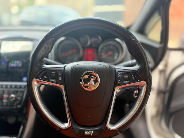 Used Vauxhall Astra GTC 2013 for sale - 76072891: Photo 15