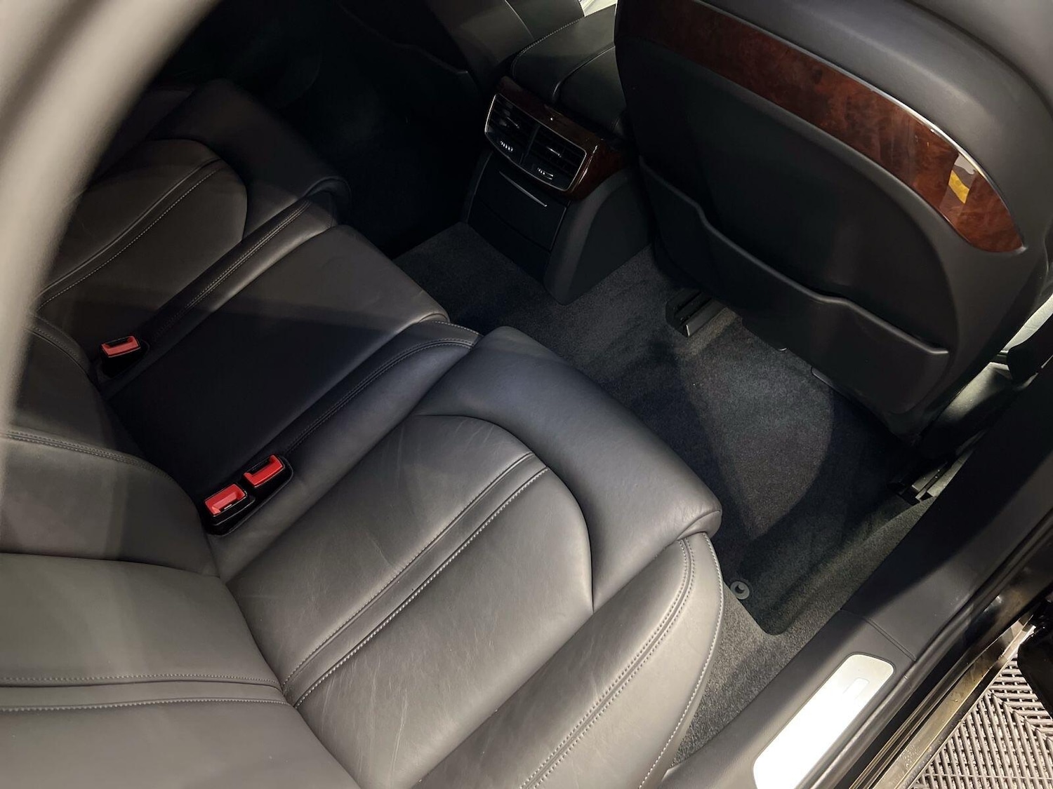 Used Audi A8 2013 for sale - 77440826: Photo 12