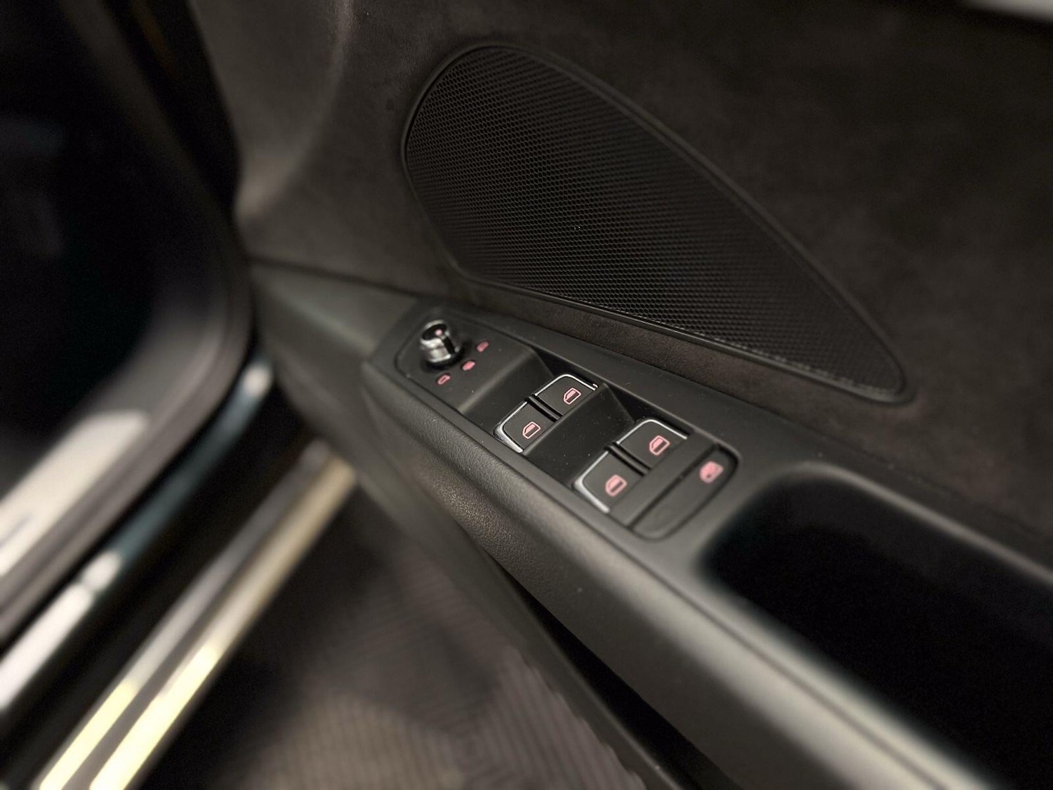 Used Audi A8 2013 for sale - 77440826: Photo 17