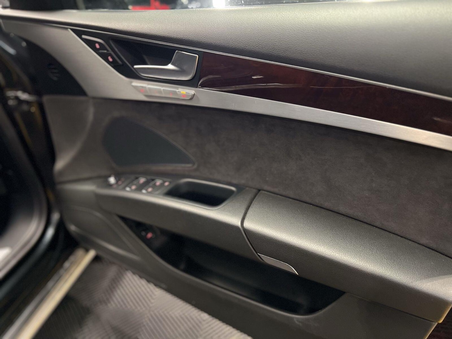 Used Audi A8 2013 for sale - 77440826: Photo 39