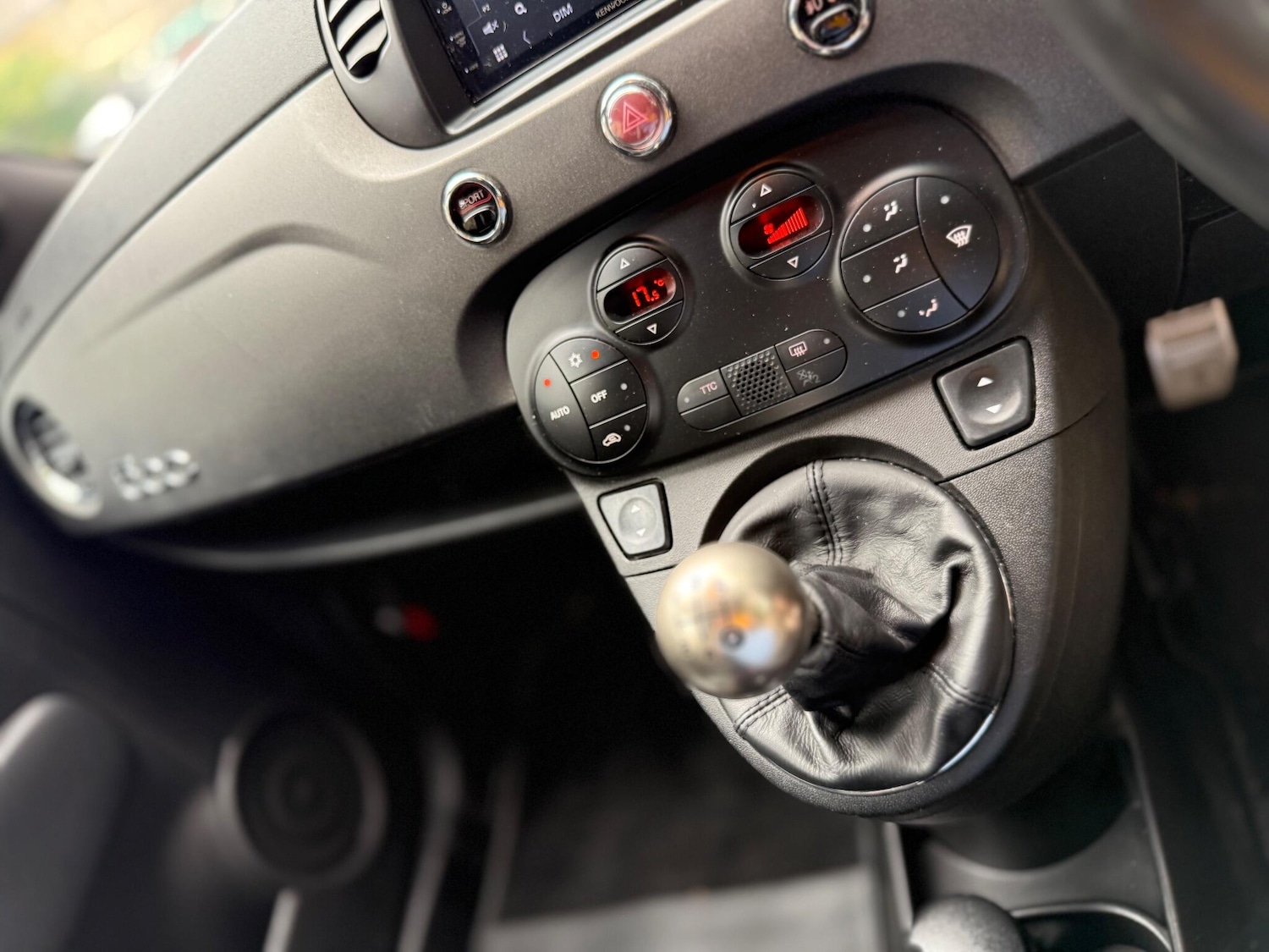 Used Abarth 595 2016 for sale - 76935943: Photo 18