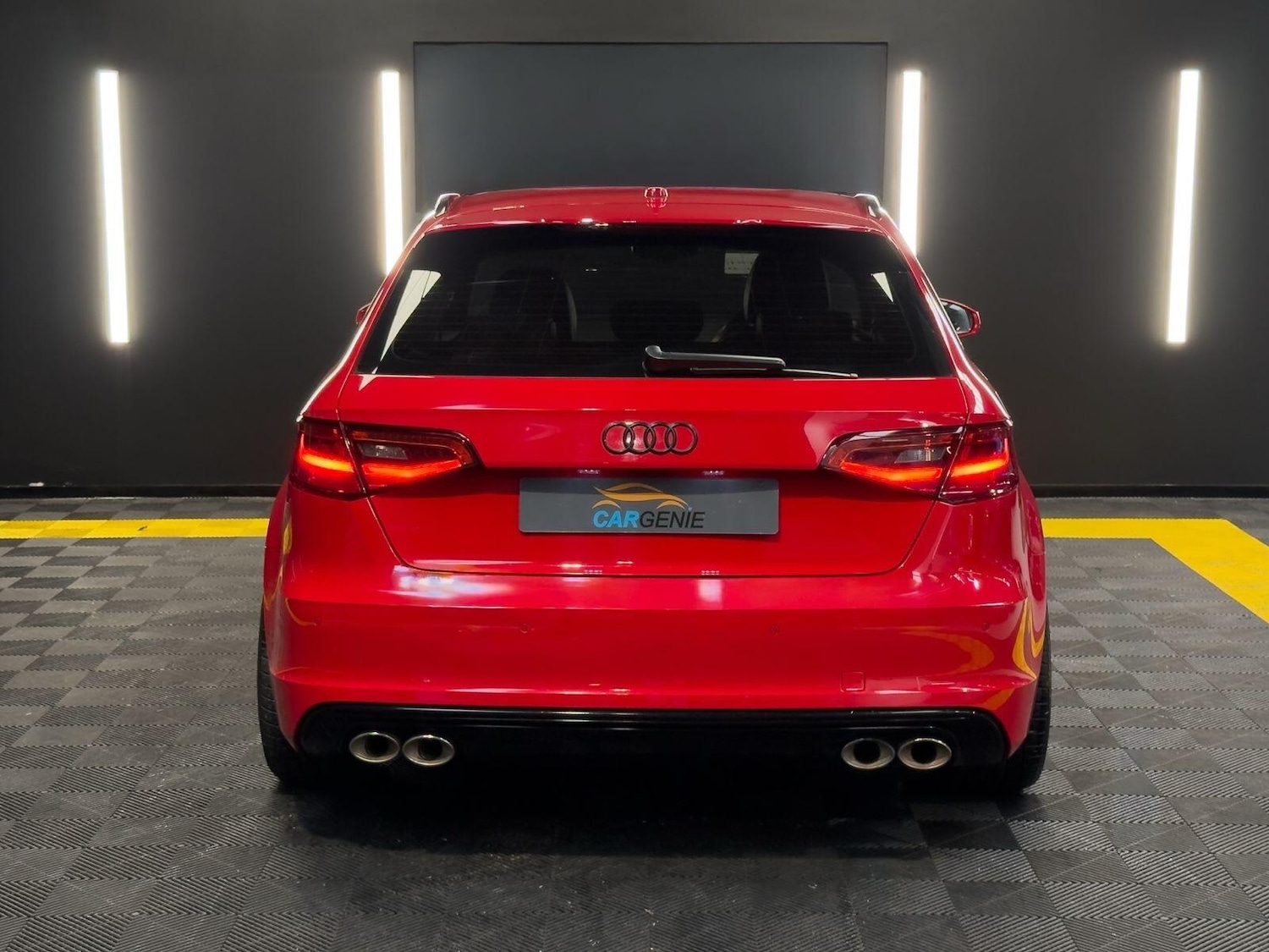 Used Audi A3 2014 for sale - 77970516: Photo 4