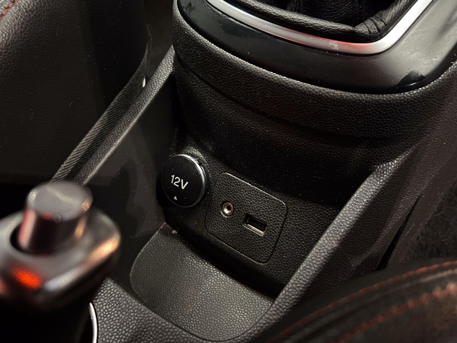 Used Ford Fiesta 2015 for sale - 77412002: Photo 21