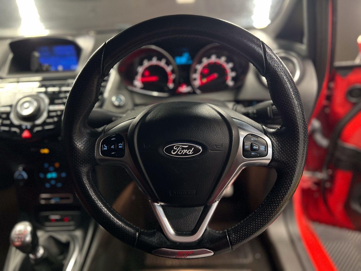 Used Ford Fiesta 2015 for sale - 77412002: Photo 26