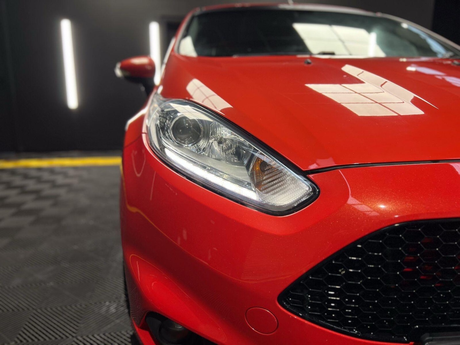 Used Ford Fiesta 2015 for sale - 77412002: Photo 33