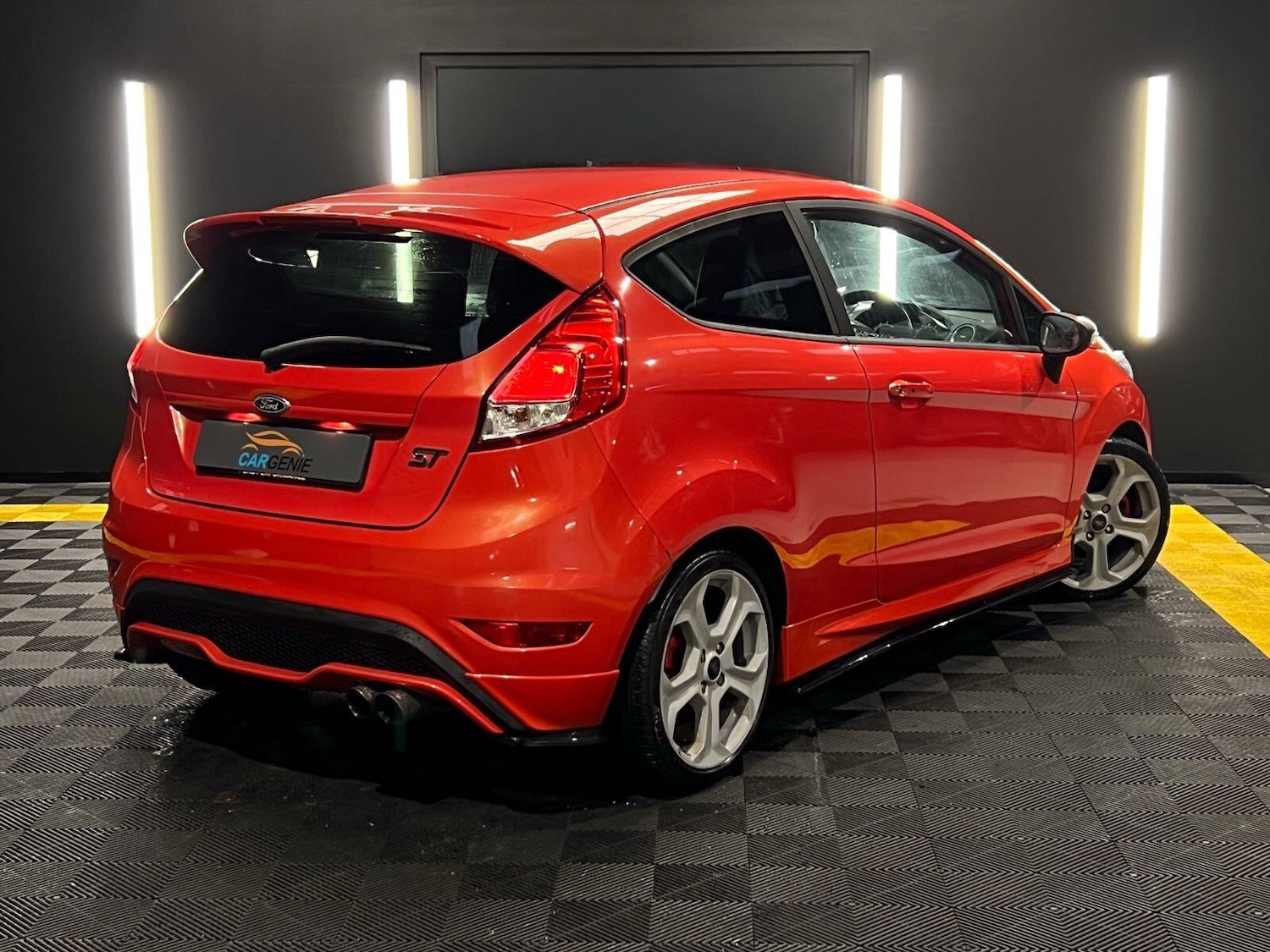 Used Ford Fiesta 2015 for sale - 77412002: Photo 8