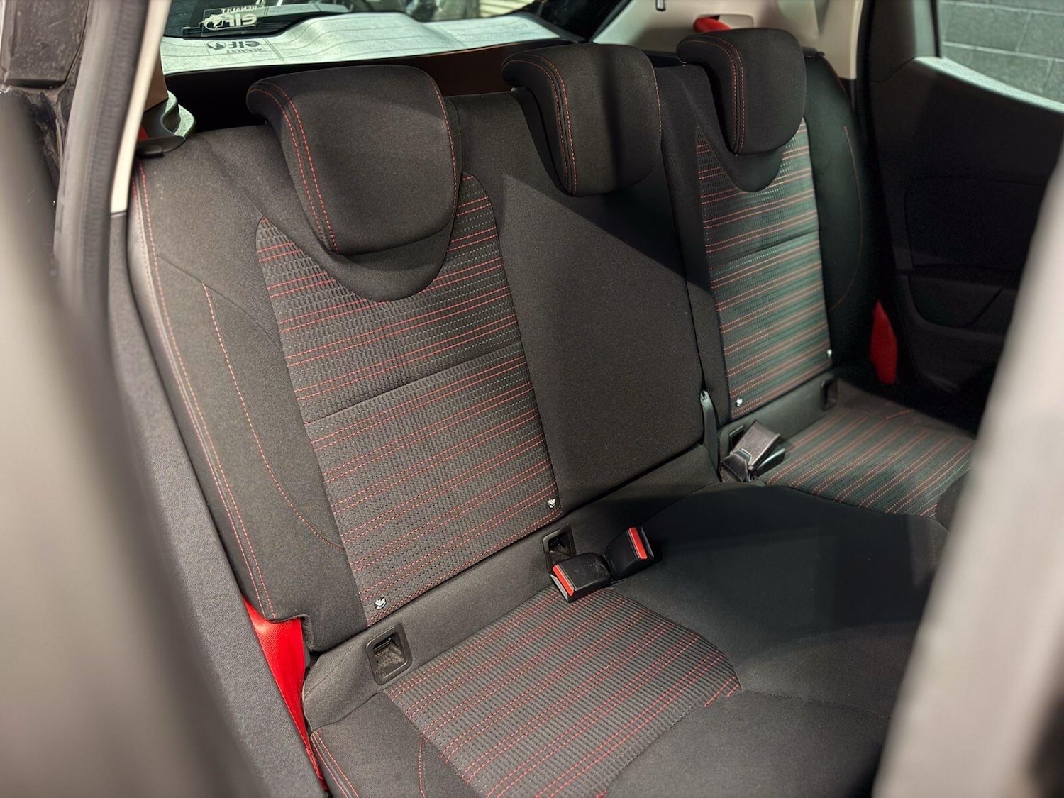 Used Renault Clio for sale - 77597719: Photo 14