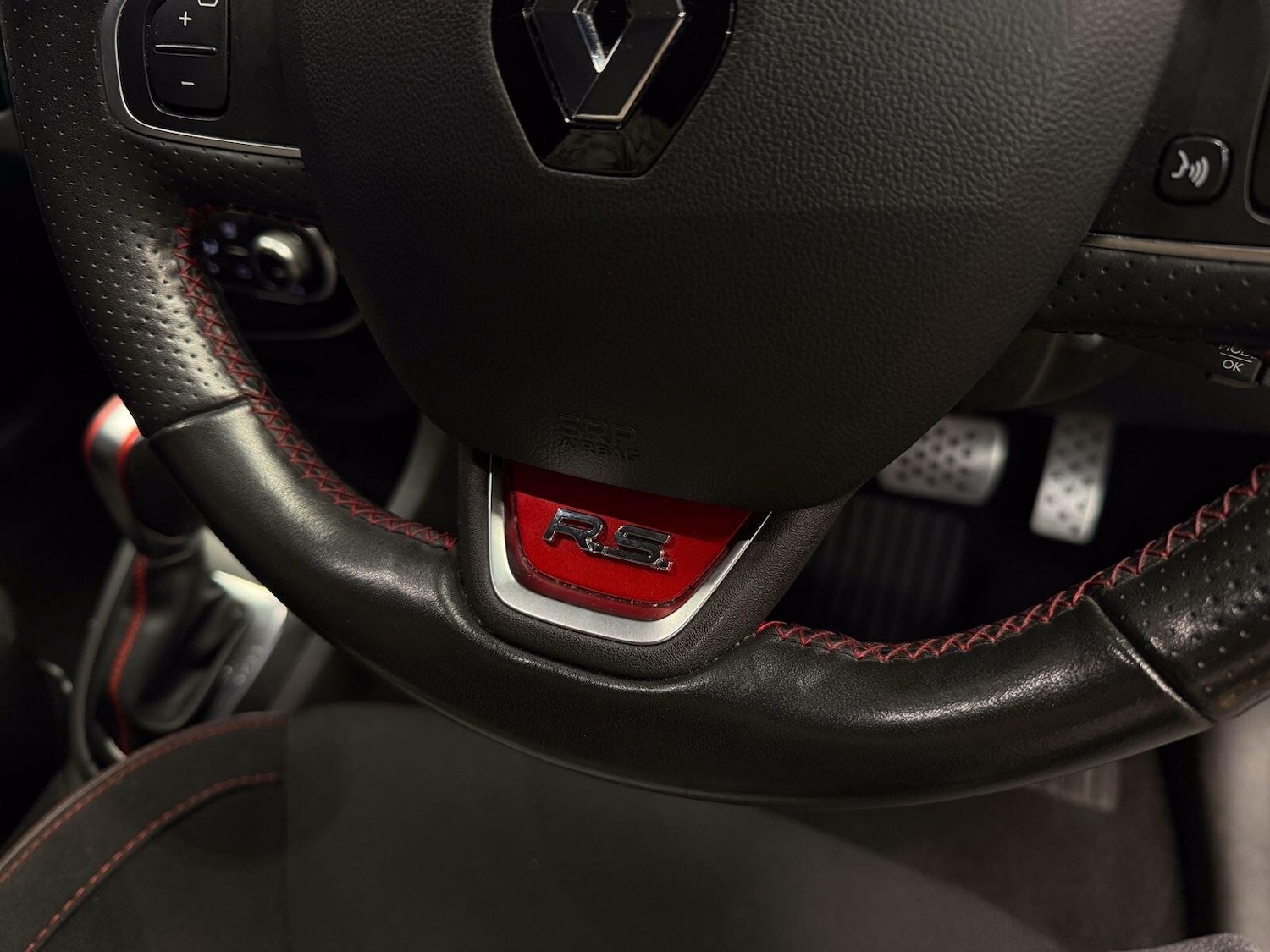 Used Renault Clio for sale - 77597719: Photo 17