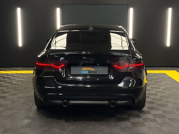 Used Jaguar XE 2015 for sale - 78376034: Photo