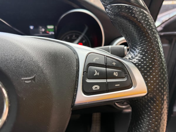 Used Mercedes-Benz C Class 2017 for sale - 75588730: Photo 9