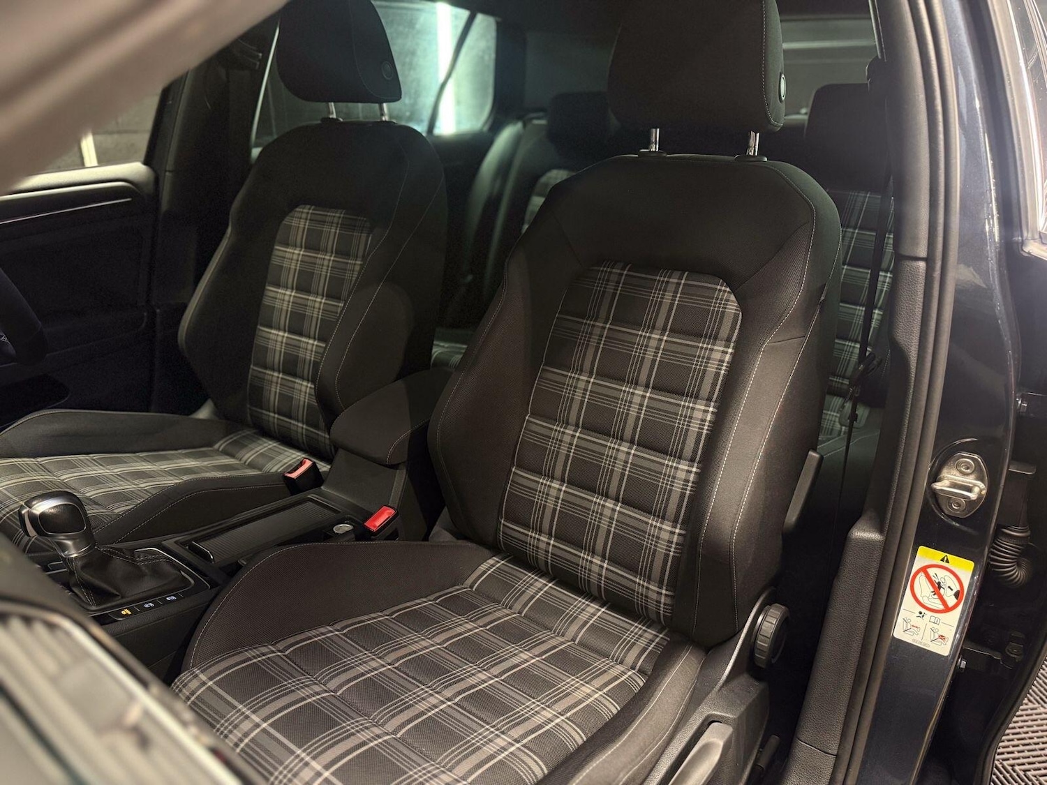 Used Volkswagen Golf 2019 for sale - 77344539: Photo 15