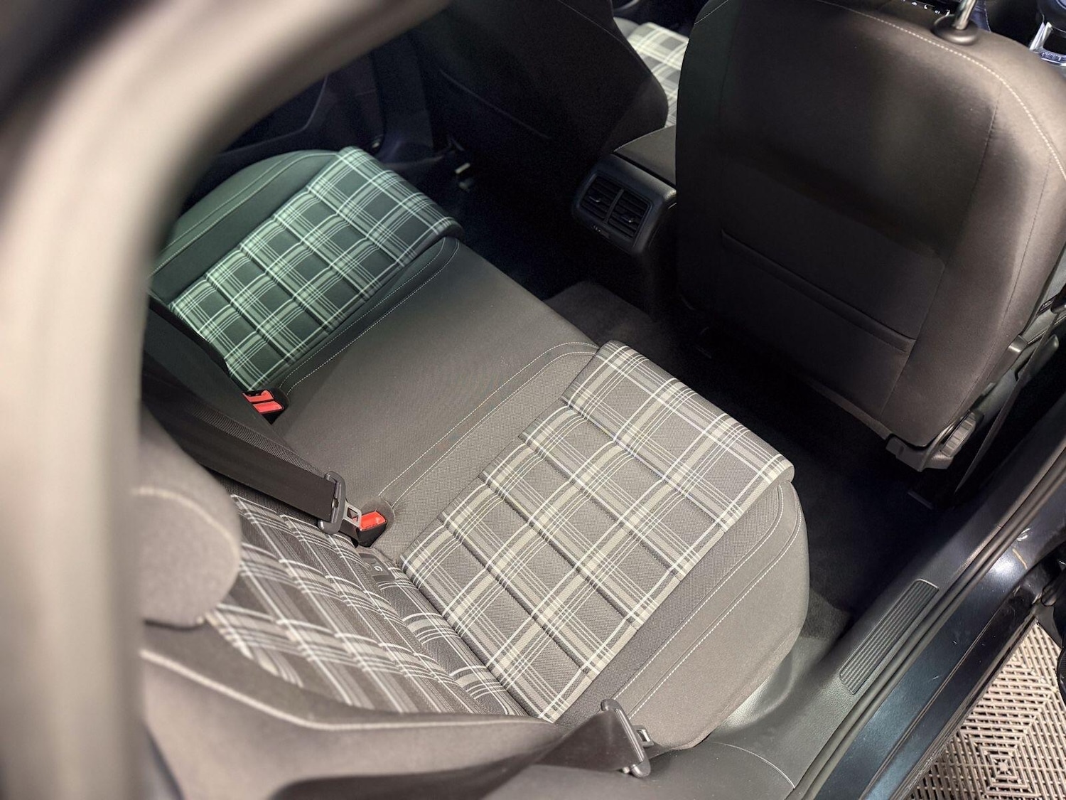 Used Volkswagen Golf 2019 for sale - 77344539: Photo 16