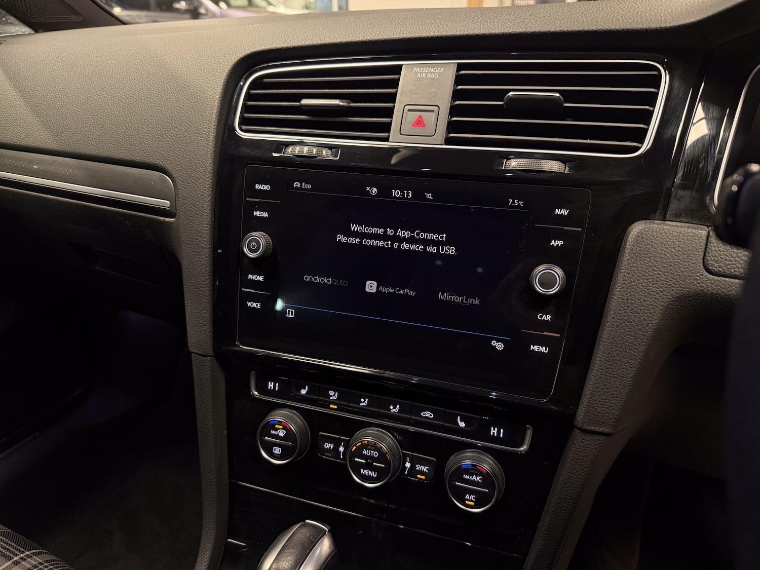 Used Volkswagen Golf 2019 for sale - 77344539: Photo 25