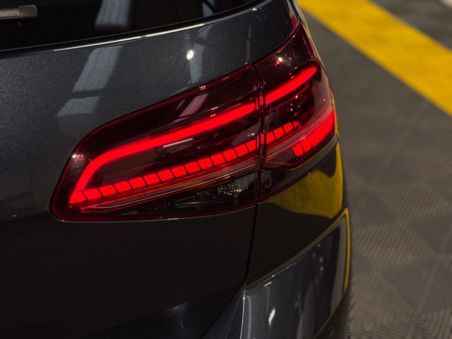 Used Volkswagen Golf 2019 for sale - 77344539: Photo 31