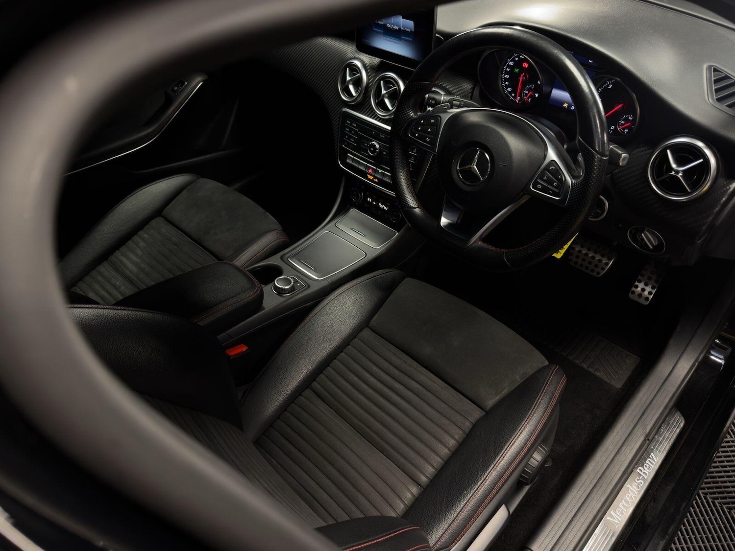 Used Mercedes-Benz A-Class for sale - 77496722: Photo 37