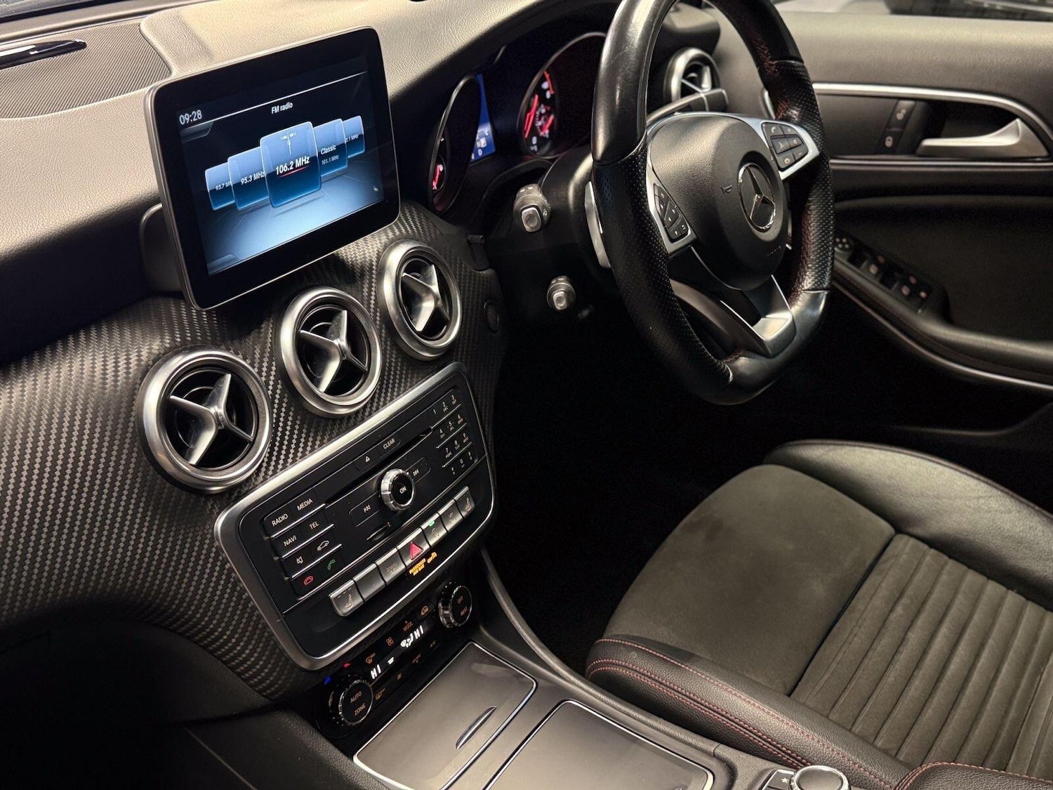 Used Mercedes-Benz A-Class for sale - 77496722: Photo 9