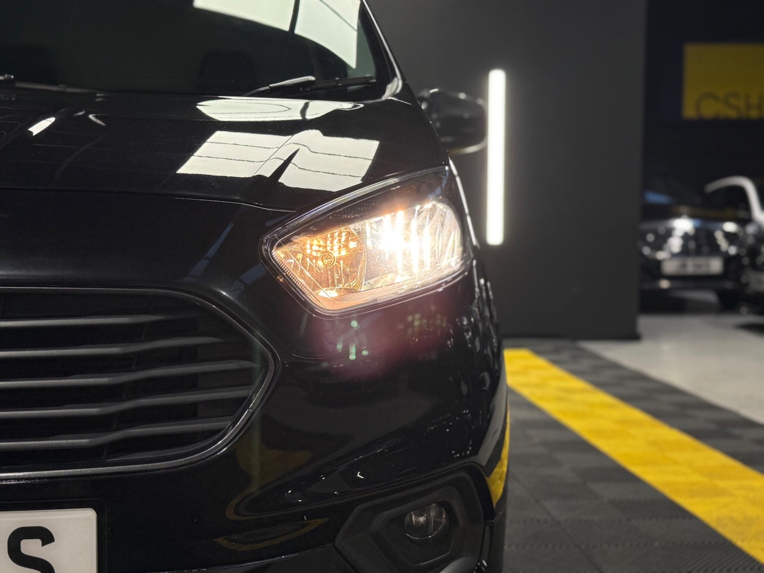 Used Ford Transit Courier for sale - 77267764: Photo 14