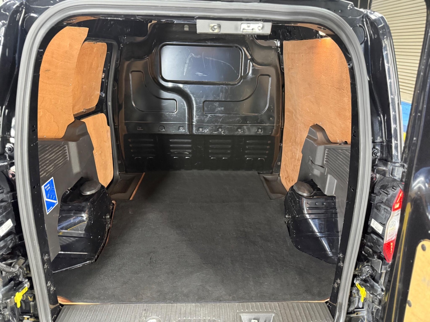 Used Ford Transit Courier for sale - 77267764: Photo 21