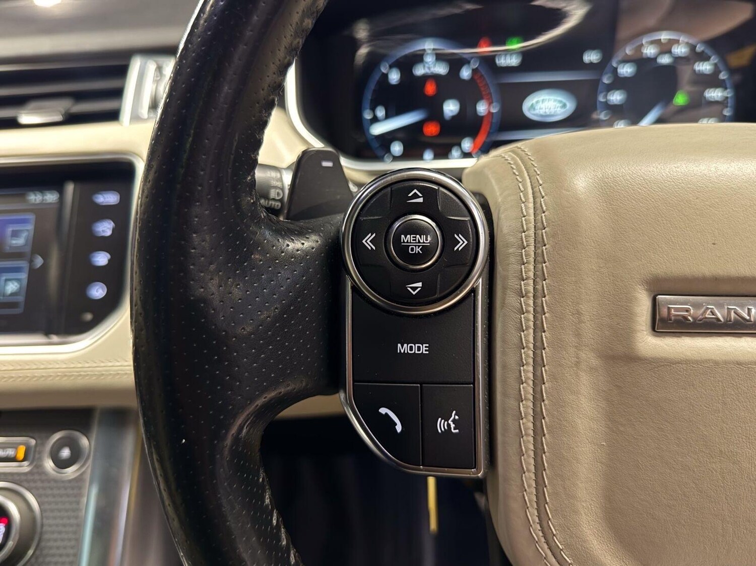 Used Land Rover Range Rover Sport for sale - 77496744: Photo 16