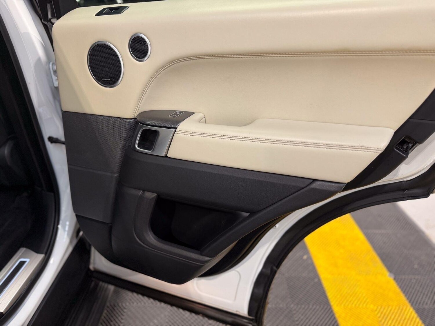 Used Land Rover Range Rover Sport for sale - 77496744: Photo 25