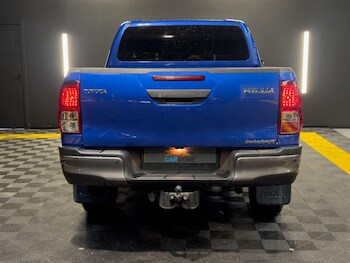 Used Toyota Hilux 2019 for sale - 77671316: Photo