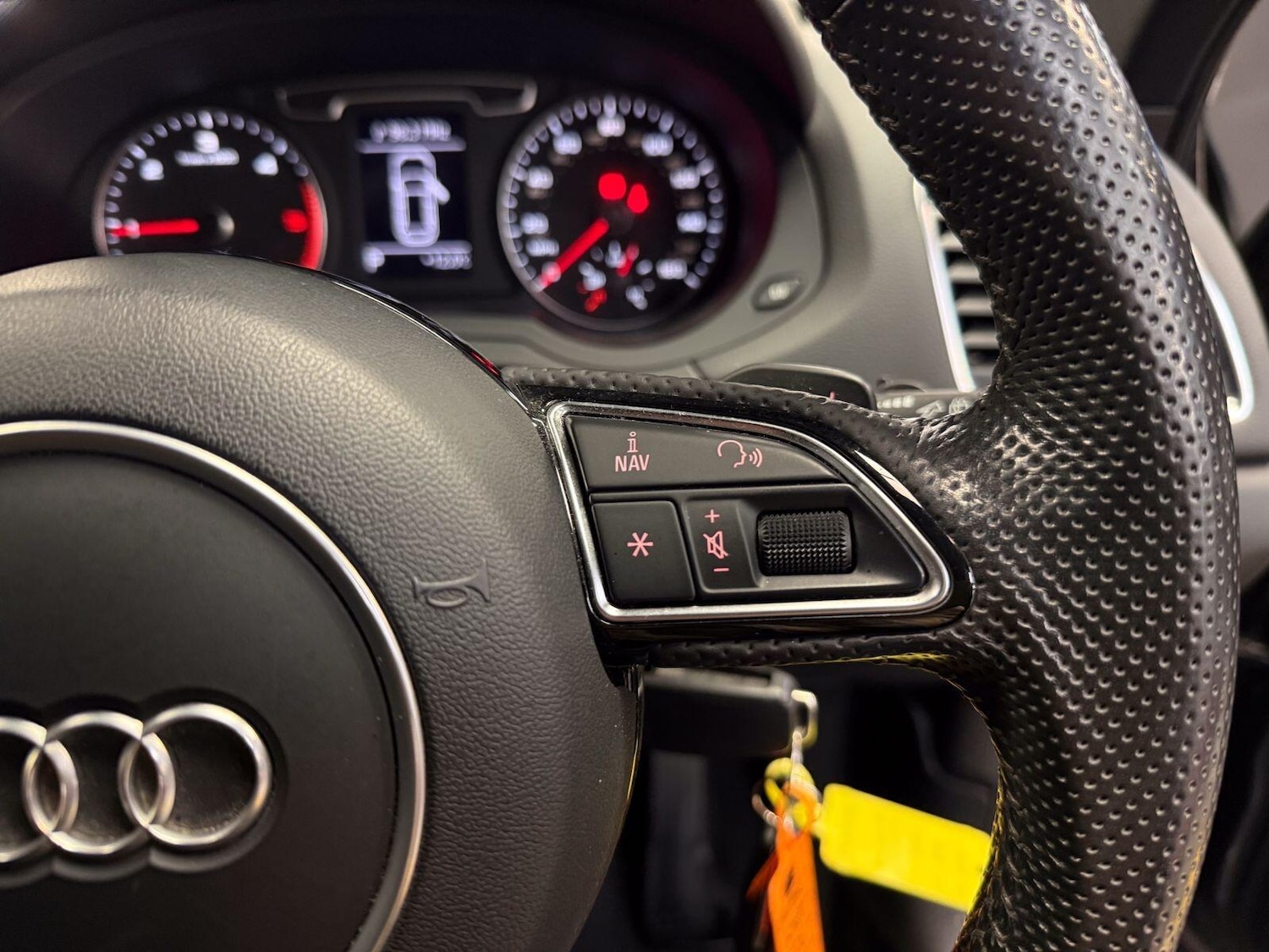 Used Audi Q3 for sale - 78007654: Photo 39