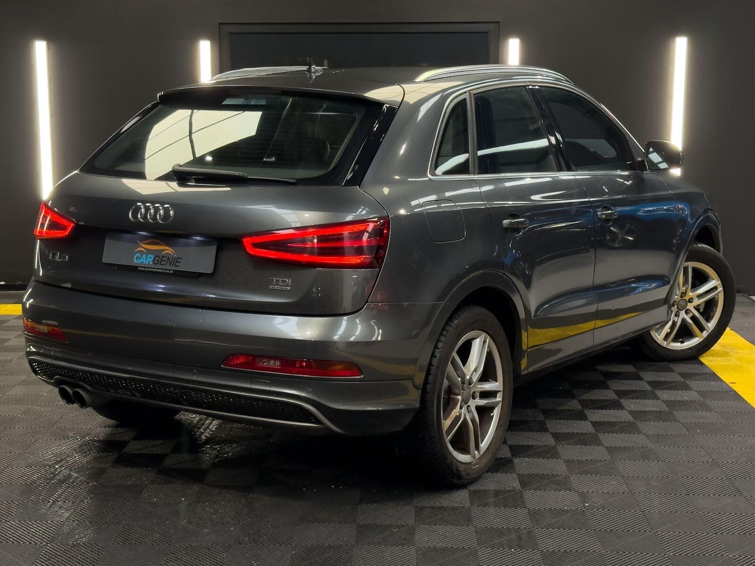 Used Audi Q3 for sale - 78007654: Photo 9