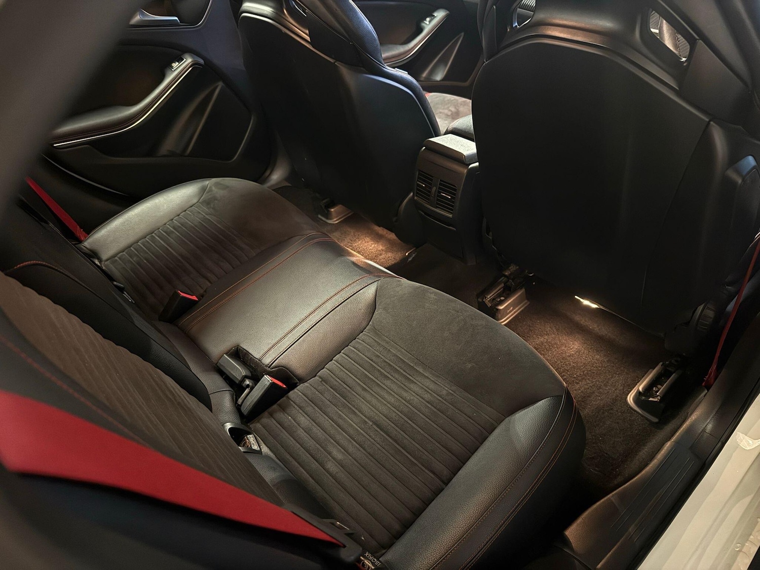 Used Mercedes-Benz A-Class 2013 for sale - 77468079: Photo 28