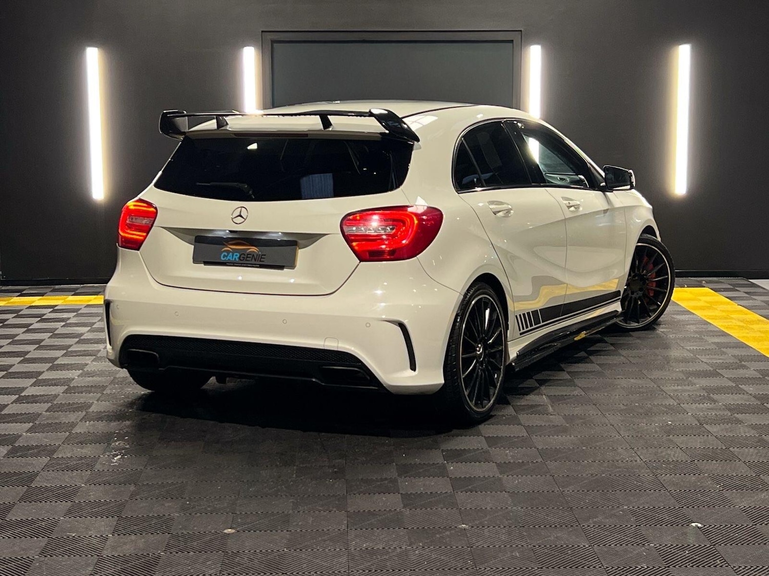 Used Mercedes-Benz A-Class 2013 for sale - 77468079: Photo 8