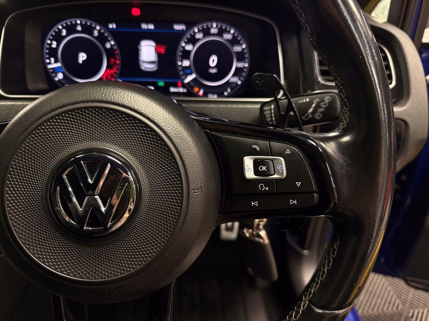 Used Volkswagen Golf 2018 for sale - 77695906: Photo 23